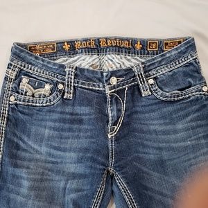 Rock revival Jean's